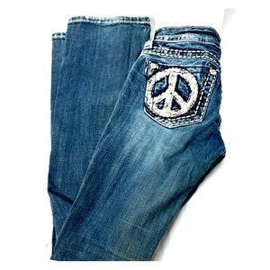 Miss Me Signature Rise Boot Jeans With Sequins